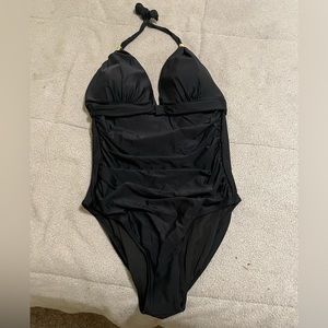 One piece swim suit